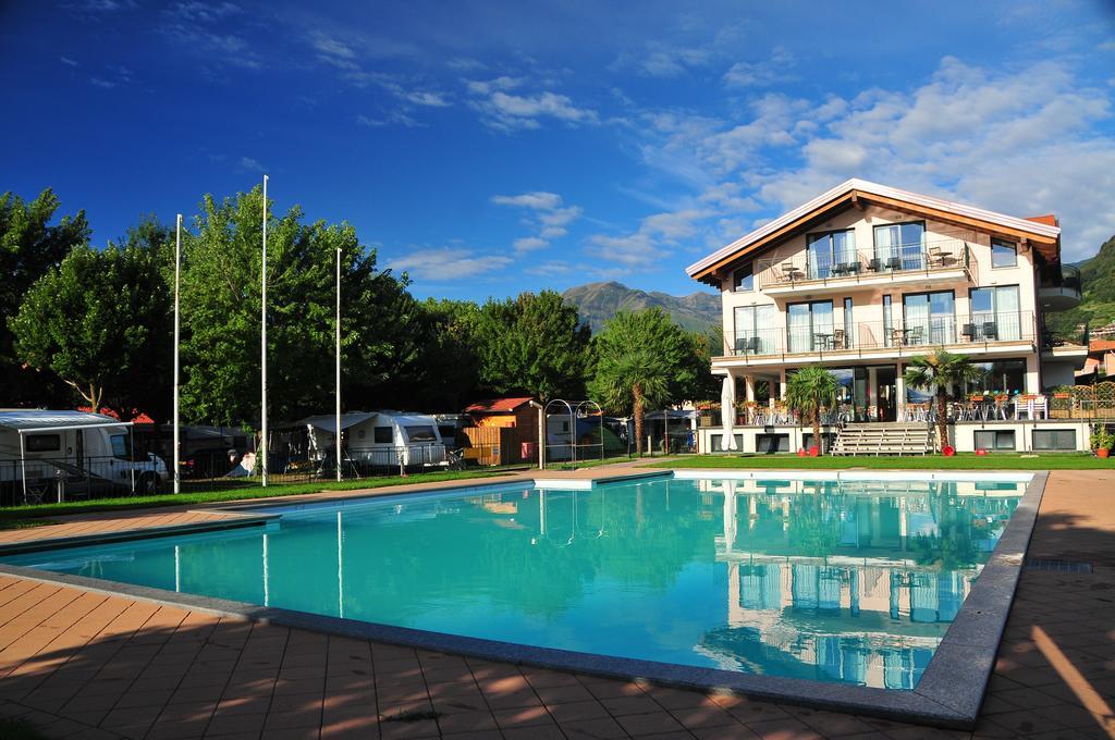 Hotel Resort Le Vele Домасо Екстериор снимка