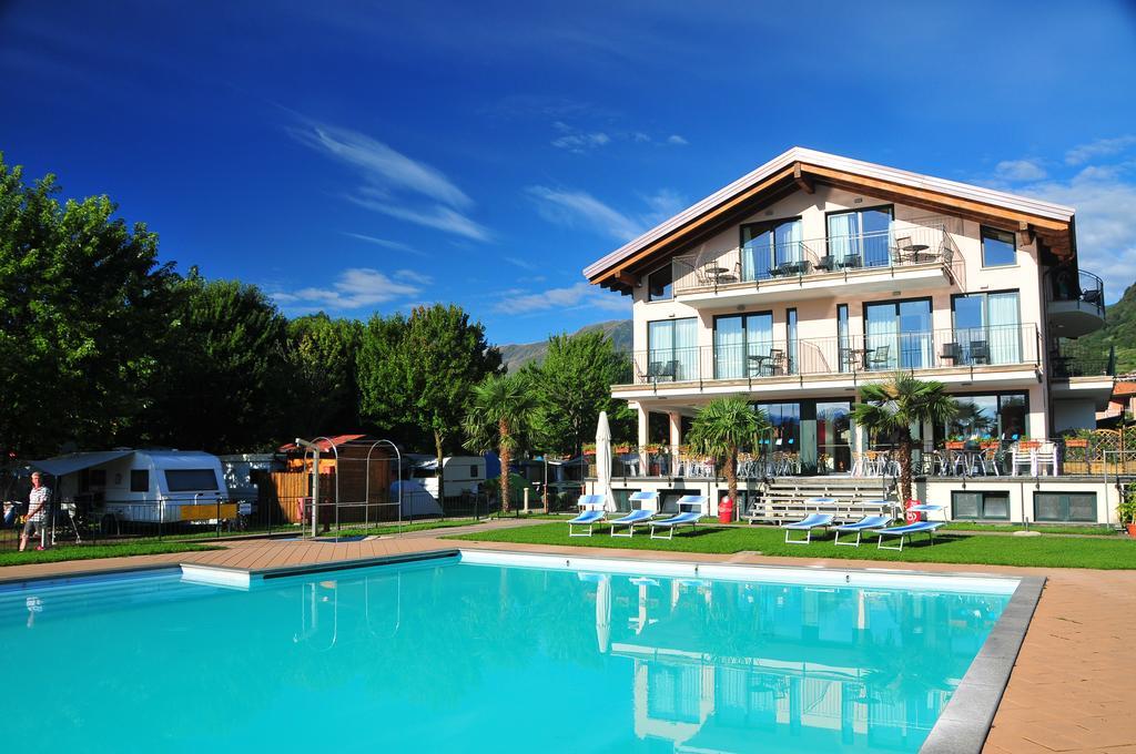 Hotel Resort Le Vele Домасо Екстериор снимка