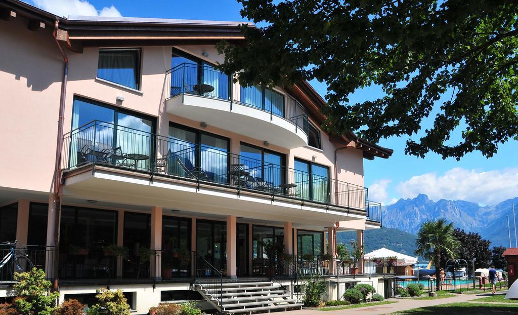 Hotel Resort Le Vele Домасо Екстериор снимка